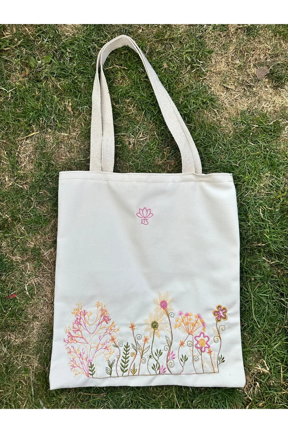 LTS Bag Festival Çiçek Nakışlı Deri Kulplu Keten Çanta - 40x30cm